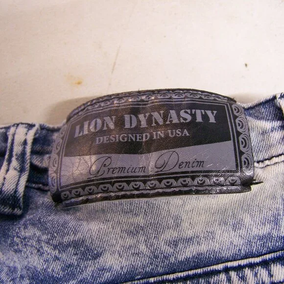 Lion Dynasty Highest Quality Denim Maximum Comfort Boys Shorts Size 10 Slim - Picture 4 of 6